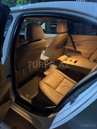 BMW 530 2006, 299,000 km - 3.0 l - Xaçmaz