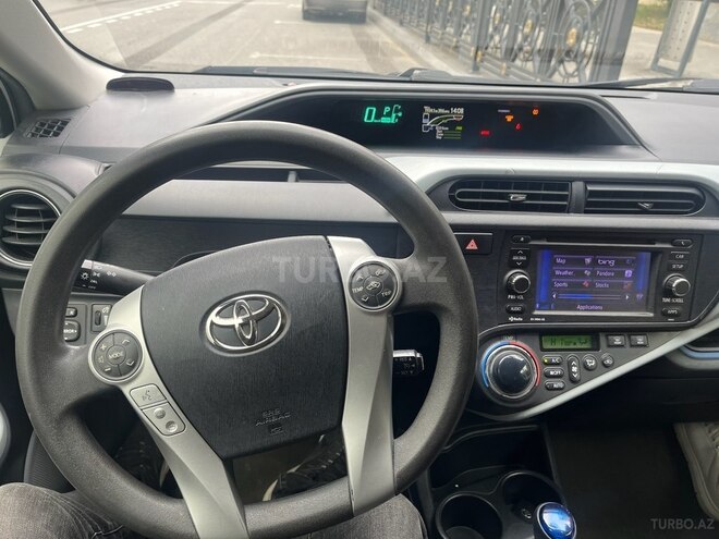 Toyota Prius C 2012, 156,106 km - 1.5 l - Bakı