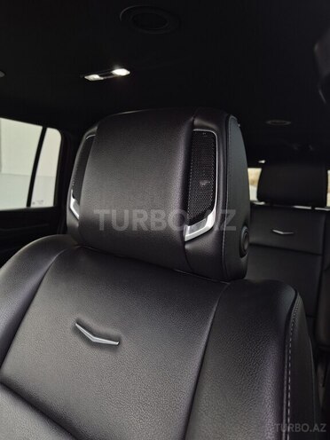 Cadillac Escalade 2022, 46,675 km - 3.0 л - Bakı