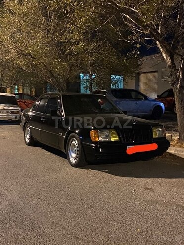 Mercedes E 220 1994, 587,000 km - 2.2 l - Sumqayıt