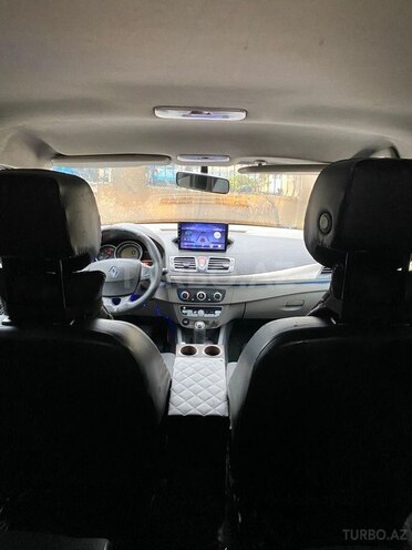 Renault Megane 2010, 253,746 km - 1.5 л - Quba