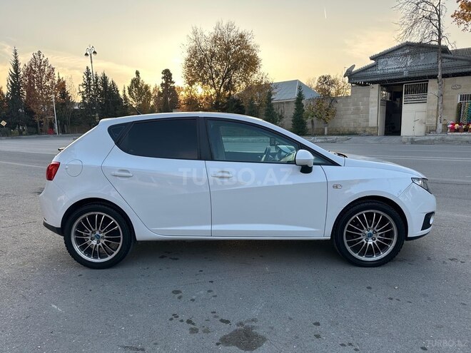 SEAT Ibiza 2011, 211,000 km - 1.6 l - Yevlax