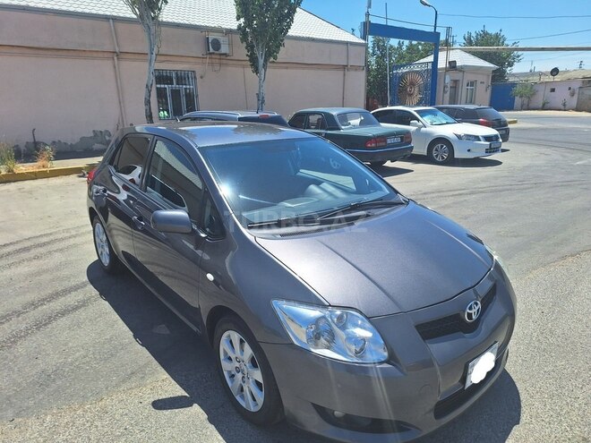 Toyota Auris 2009, 244,477 km - 1.4 л - Bakı