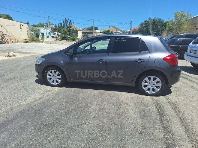 Toyota Auris 2009, 244,477 km - 1.4 л - Bakı