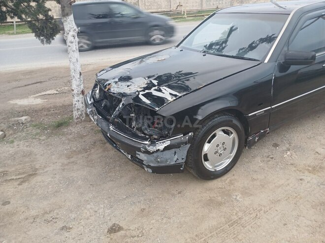 Mercedes C 180 1996, 259,000 km - 1.8 l - Bakı