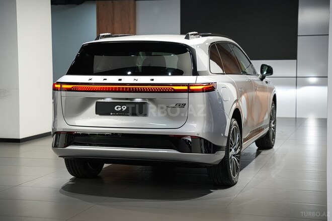 XPeng G9-5