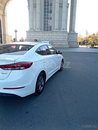 Hyundai Avante 2015, 185,200 km - 1.6 l - Gəncə