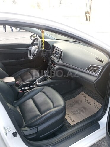 Hyundai Avante 2015, 185,200 km - 1.6 l - Gəncə