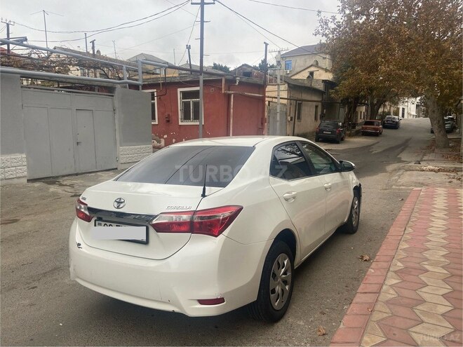 Toyota Corolla 2013, 196,000 km - 1.6 l - Bakı