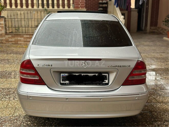 Mercedes C 200 2001, 266,000 km - 2.0 l - Bakı