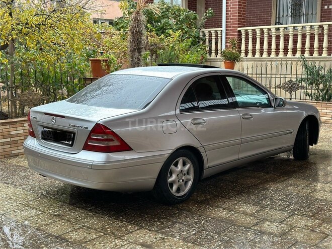 Mercedes C 200 2001, 266,000 km - 2.0 l - Bakı