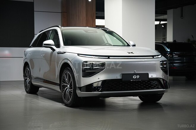 XPeng G9-2