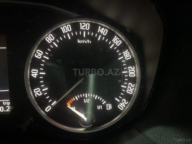 Skoda Octavia 2011, 216,500 km - 1.6 l - Bakı