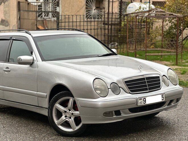 Mercedes E 220 d 2000, 321,000 km - 2.2 l - Bakı