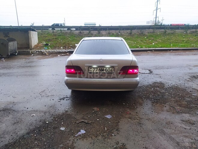 Mercedes E 200 2000, 456,782 km - 2.0 l - Bakı