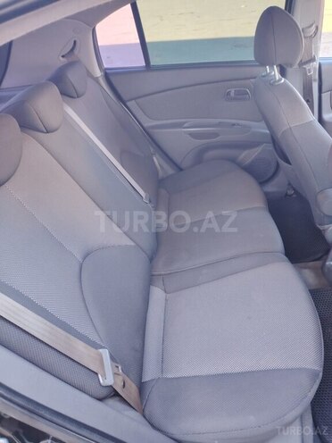 Kia Rio 2008, 271,128 km - 1.4 l - Tovuz