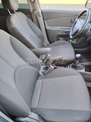 Kia Rio 2008, 271,128 km - 1.4 l - Tovuz