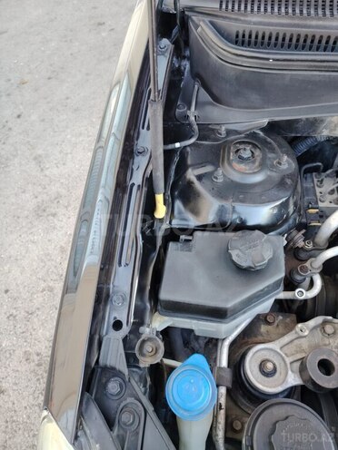 Kia Rio 2008, 271,128 km - 1.4 l - Tovuz