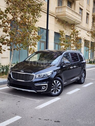 Kia Carnival 2015, 272,000 km - 2.2 l - Bakı