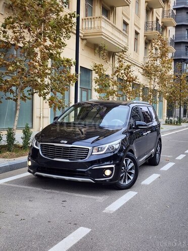 Kia Carnival 2015, 272,000 km - 2.2 l - Bakı