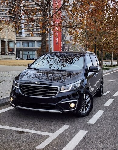 Kia Carnival 2015, 272,000 km - 2.2 l - Bakı