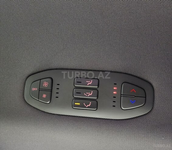 Kia Carnival 2015, 272,000 km - 2.2 l - Bakı