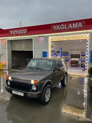 LADA (VAZ) Niva 2015, 130,000 km - 1.7 l - Bakı