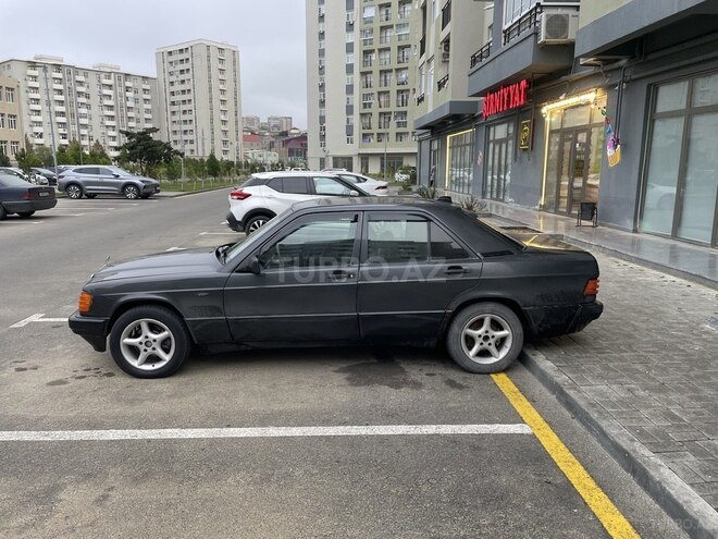 Mercedes 190 1992, 223,501 km - 1.8 л - Bakı