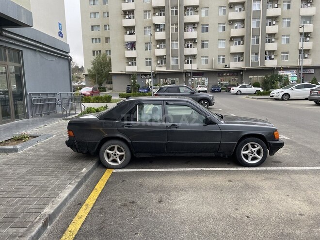 Mercedes 190 1992, 223,501 km - 1.8 л - Bakı