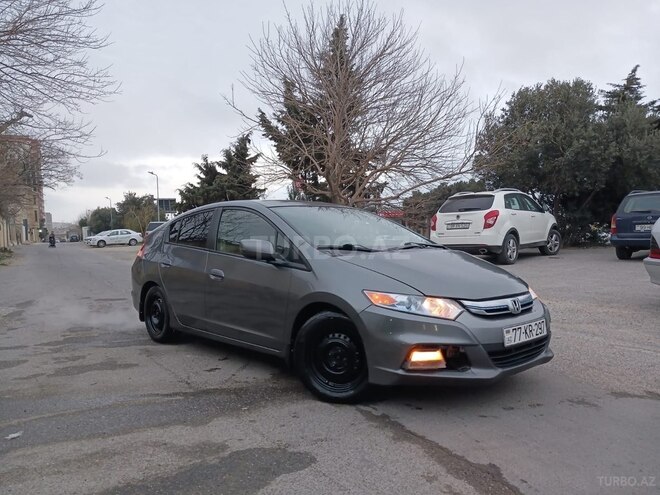 Honda Insight 2012, 570,000 km - 1.3 l - Quba