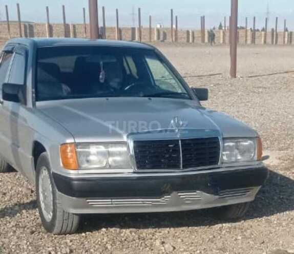 Mercedes 190 1992, 255,000 km - 2.3 l - Gəncə