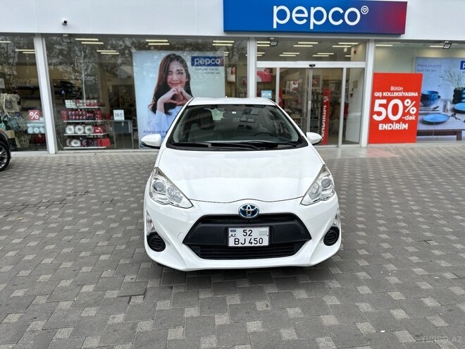 Toyota Aqua 2015, 37,500 km - 1.5 l - Bakı