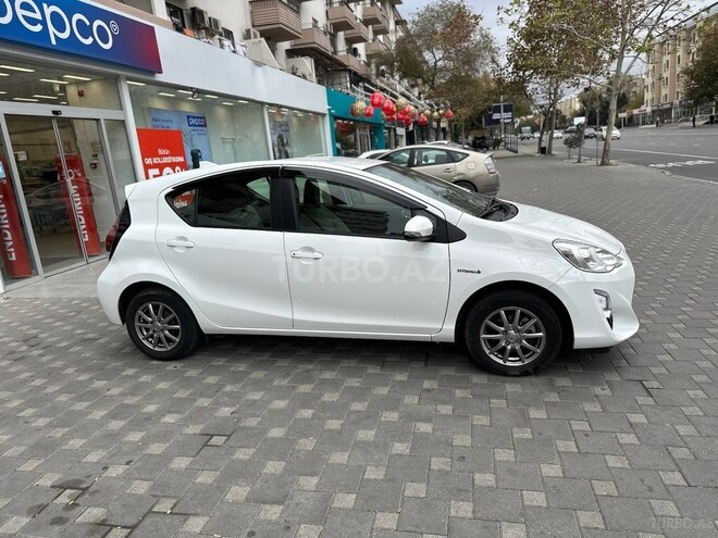 Toyota Aqua 2015, 37,500 km - 1.5 l - Bakı