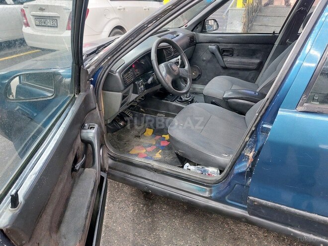 Renault 19 1996, 230,000 km - 1.4 l - Bakı