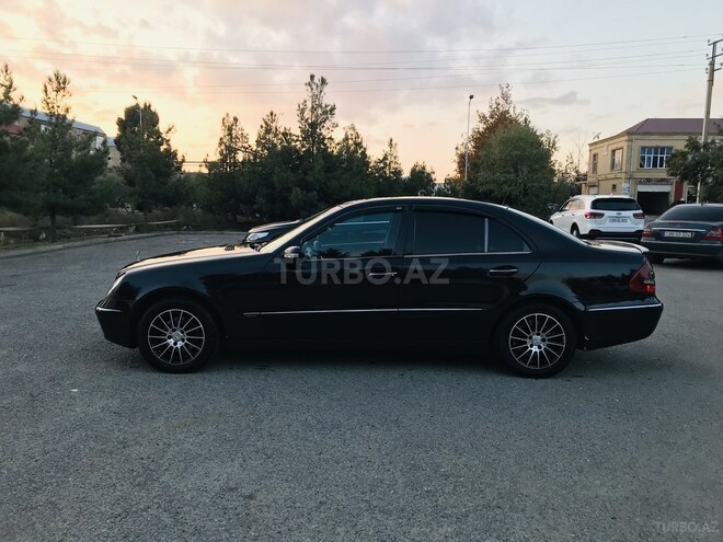 Mercedes E 220 d 2005, 267,000 km - 2.2 л - Bakı
