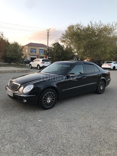 Mercedes E 220 d 2005, 267,000 km - 2.2 л - Bakı