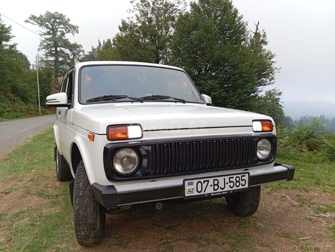 LADA (VAZ) Niva 2018, 116,000 km - 1.7 l - Astara