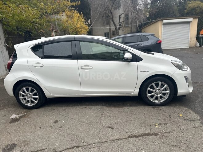 Toyota Aqua 2015, 36,500 km - 1.5 l - Bakı