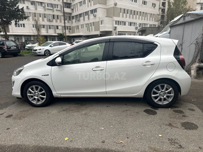 Toyota Aqua 2015, 36,500 km - 1.5 l - Bakı