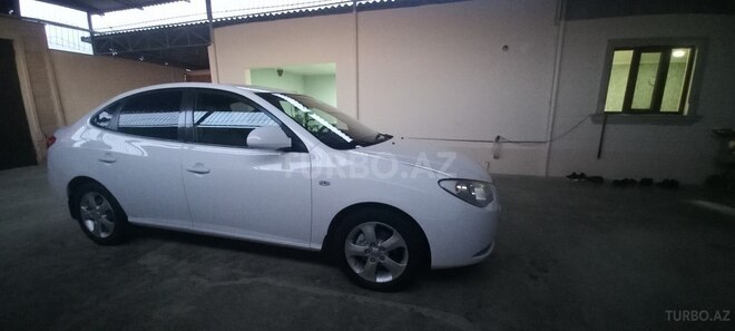Hyundai Elantra 2009, 371,521 km - 2.0 l - Şirvan