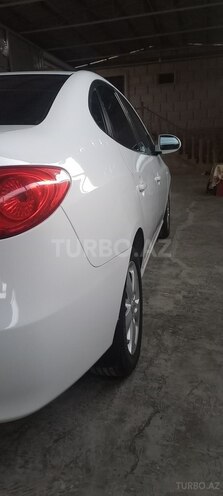 Hyundai Elantra 2009, 371,521 km - 2.0 l - Şirvan