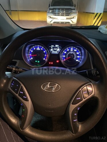 Hyundai Elantra 2015, 216 km - 1.8 л - Bakı
