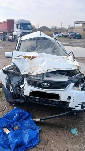 LADA (VAZ) Priora 2014, 220,500 km - 1.6 l - Saatlı