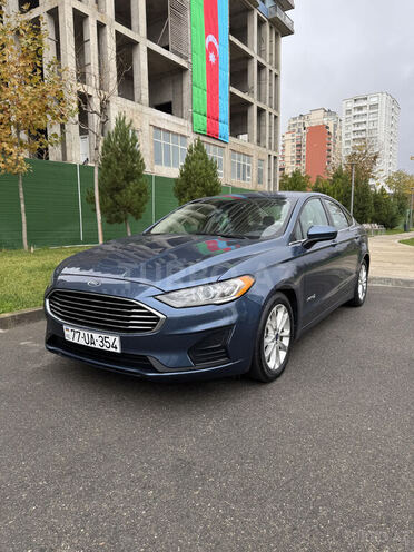 Ford Fusion (North America) 2019, 180,000 km - 2.0 l - Bakı