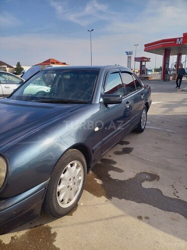 Mercedes E 220 d 1999, 777,777 km - 2.2 л - Bakı