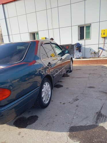 Mercedes E 220 d 1999, 777,777 km - 2.2 л - Bakı