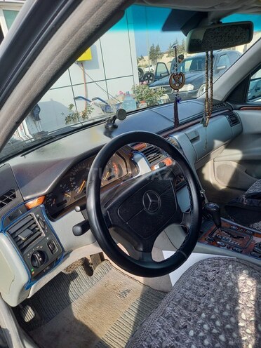 Mercedes E 220 d 1999, 777,777 km - 2.2 л - Bakı