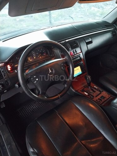 Mercedes E 220 d 2002, 685,000 km - 2.2 l - İmişli