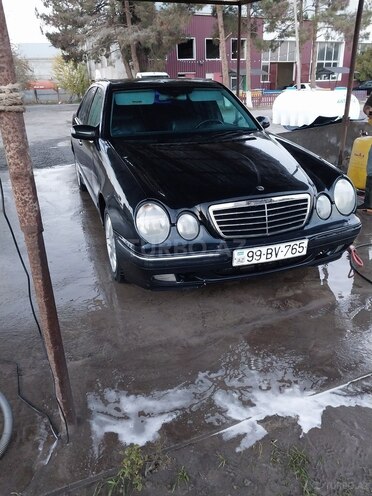 Mercedes E 220 d 2002, 685,000 km - 2.2 l - İmişli