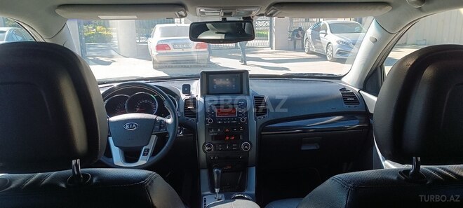 Kia Sorento 2010, 240,000 km - 2.0 l - Biləsuvar